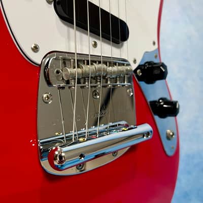 2011 Fender Mustang ‘69 Vintage Reissue MG69/MH Dakota Red + Headstock, Japan MIJ image 10