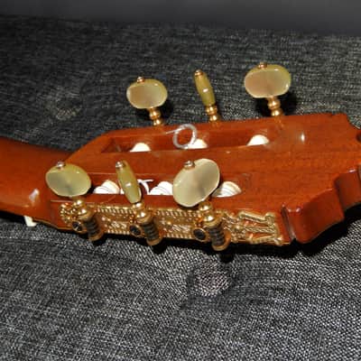 RARITY - MADE IN JAPAN 1977 - JUAN OROZCO 62F10 - RAMIREZ CLASS CLASSICAL CONCERT GUITAR - CEDAR/BRAZILIAN ROSEWOOD image 12