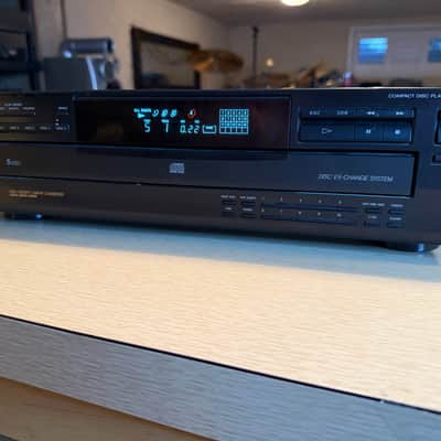 Sony CDP-C235 CD Changer 5 Compact Disc Player Vintage HiFi Black - SERVICED image 3