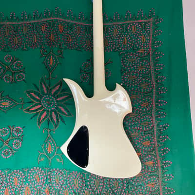 Fernandes MB-85/90 Mockingbird Bass image 8