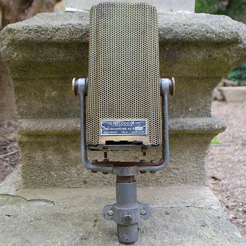 Melodium 42B Ribbon Microphone image 1