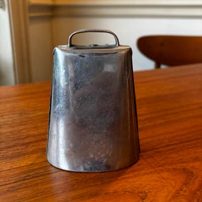 Vintage 1900s 4.25" Steel Cowbell Unmarked - See Video! image 3