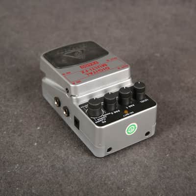 Behringer FX600 - 2nd Hand image 4