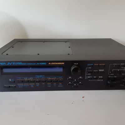 Roland JV-1080 64-Voice Synthesizer Module 1994 - 2001 - Black