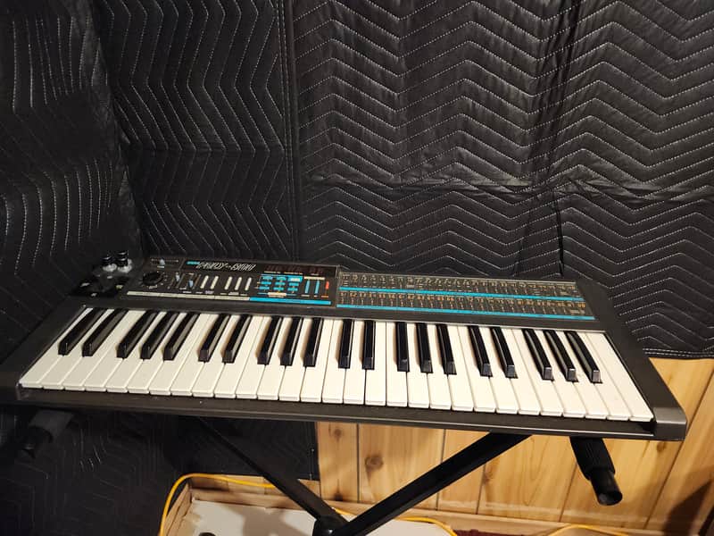 Korg Poly-800 Polyphonic Analog Synthesizer | Reverb Canada