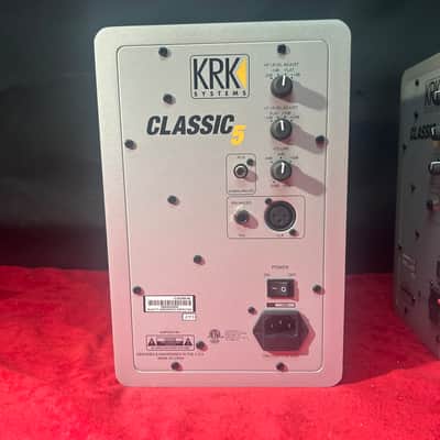 KRK Classic 5 2-Way 5" Active Studio Monitors (Pair) 2020 - 2021 - Black image 11