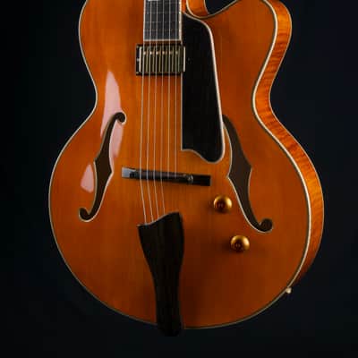 Eastman AR580CE Honeyburst Archtop Guitar NEW image 1