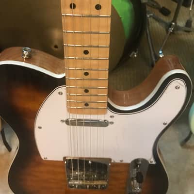 Partscaster Telecaster 2021 Sunburst/Quilt image 2