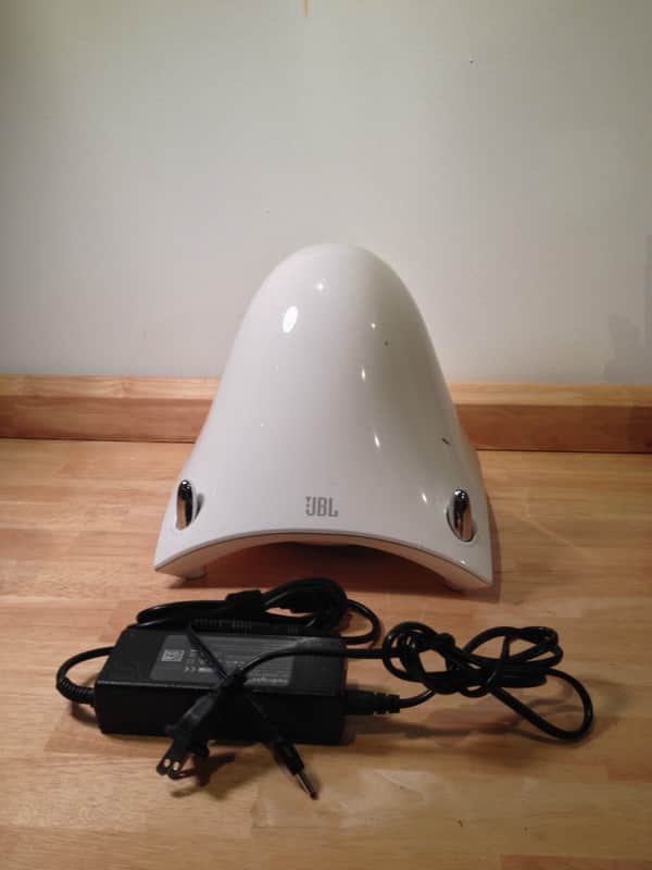 JBL Creature II Subwoofer (w/ 18v power cord) White image 1
