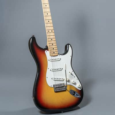 Fender Stratocaster 1971, Sunburst image 5