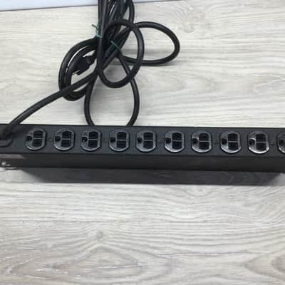 Geist 15 Amp 10 Plug Rack Mount Power Strip image 4