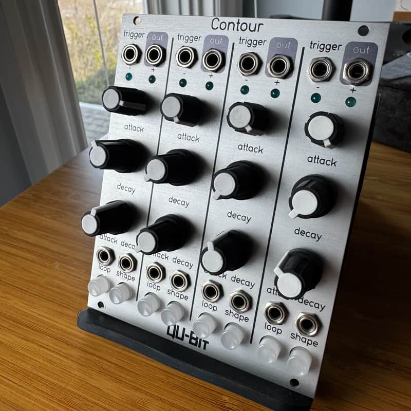 Qu-Bit Electronix Contour