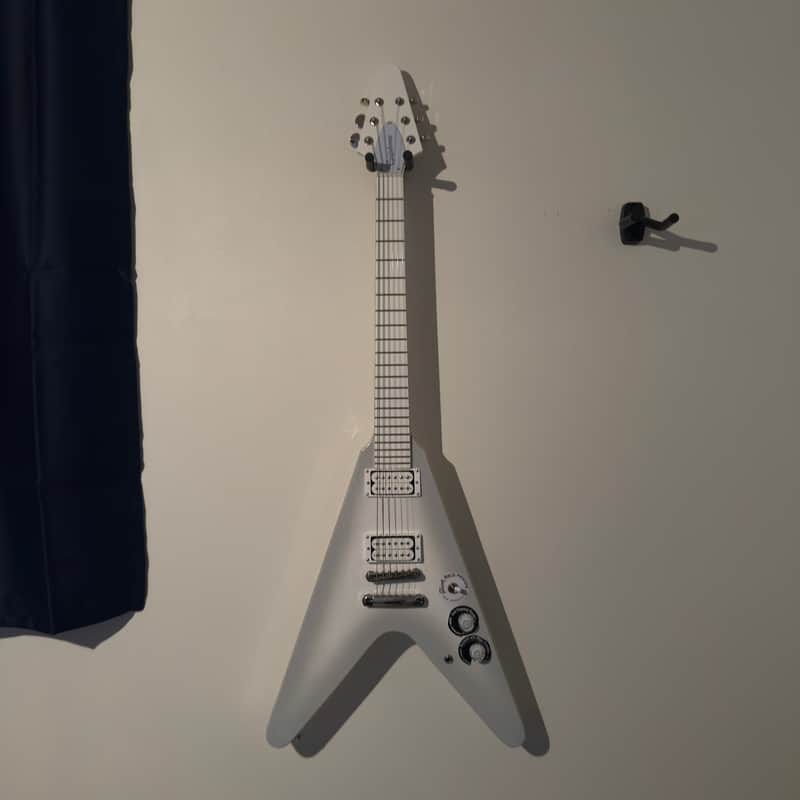 Epiphone Brendon Small Signature "Snow Falcon" Flying V - Snow Burst image 1