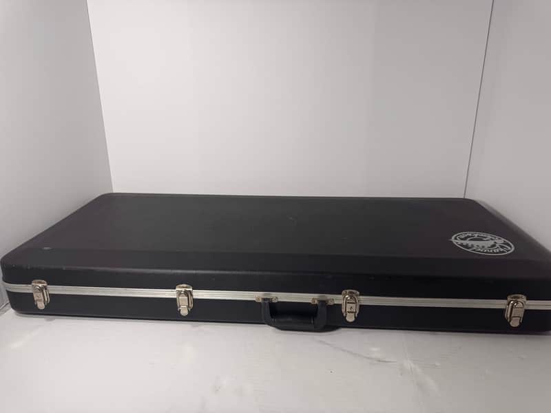 Jackson-Charvel Molded Black Hard Shell Case imagen 1