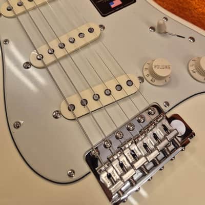 Fender American Vintage II 1961 Stratocaster Olympic White image 9