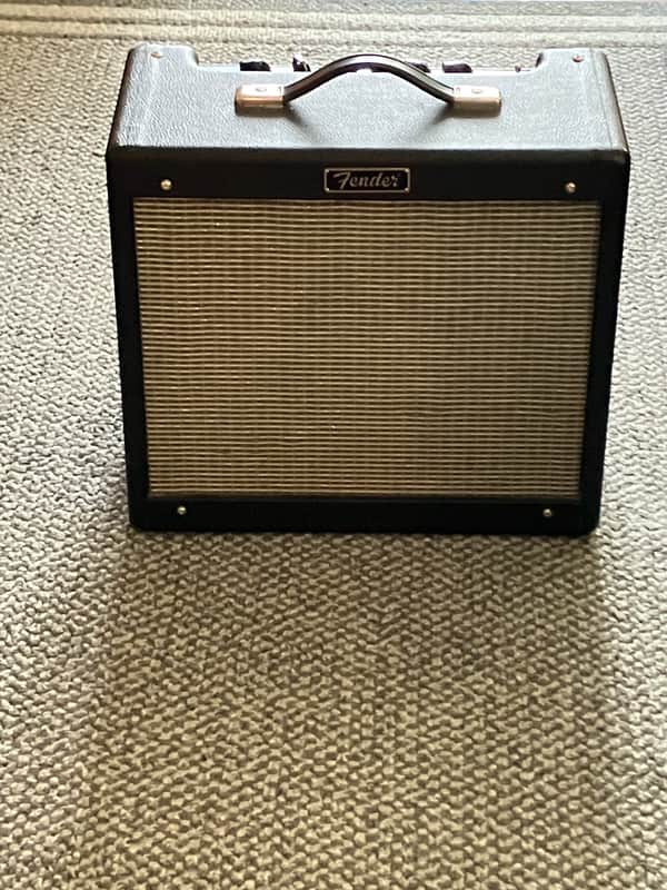 Fender Blues Junior 15-Watt 1x12" (Hammond OT)