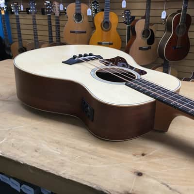Taylor  GS Mini Bass Spruce/Sapele Left Handed Acoustic Electric Bass w/ Gig Bag image 5