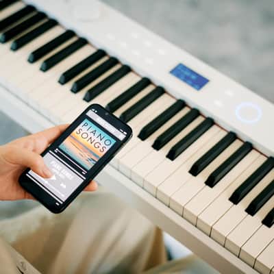 Casio PX-S7000 Digital Piano - White image 5