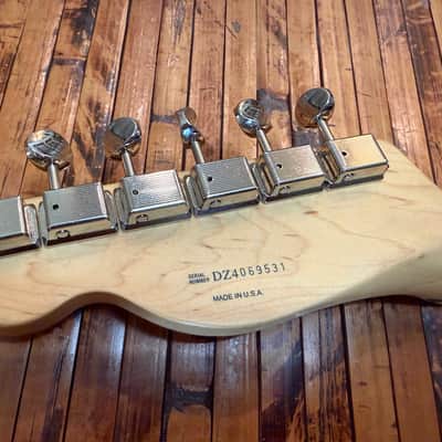 Fender American Deluxe Telecaster HH QMT 2004 - Quilted Maple Top, Sunburst - Arcane Brownbucker pickups image 7