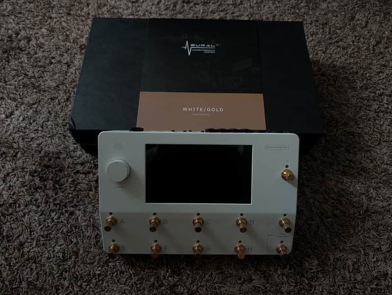 Neural DSP Quad Cortex 2021 - Present - Gray image 1