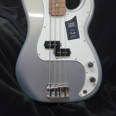 Fender Player Precision Bass with Pau Ferro Fretboard 2020 - Silver image 2