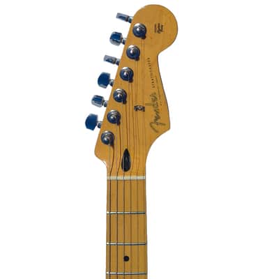2017 Fender Special Edition Standard Stratocaster image 5