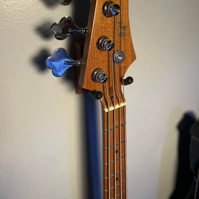 Flight Mini JB Bass – Sunburst – Roasted Maple – Excellent Condition image 3