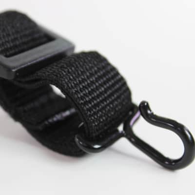 Leblanc Model N1315 Neckstrap for Alto or Tenor Saxophone image 3