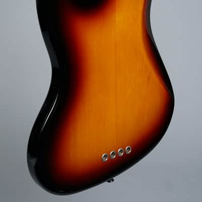 Fender American Standard Jazz Bass 2005 - Three Tone Sunburst image 4