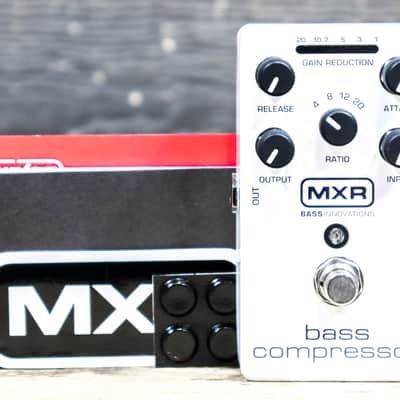 MXR M87 Bass Compressor Classic Studio Transparent Compressor Bass Effect Pedal image 9
