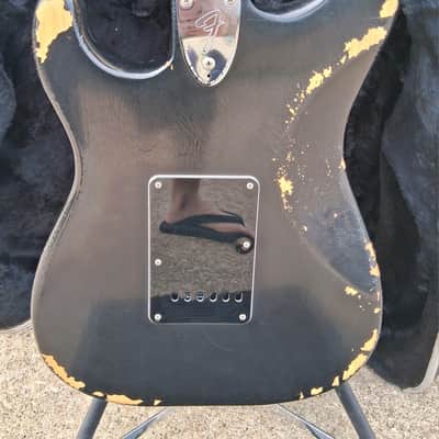 Fender Standard Strat 1979 - Heavy Relic Black image 5