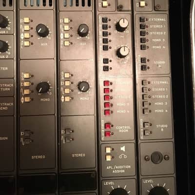 Harrison Pro 790 Vintage Analog Recording Studio Console Mixer 16 x 4 VCA Fader Control image 7