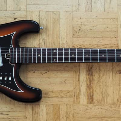VIDEO! Kawai "Mosrite-style" guitar ~1969 made in Japan - pro setup, player ready image 2