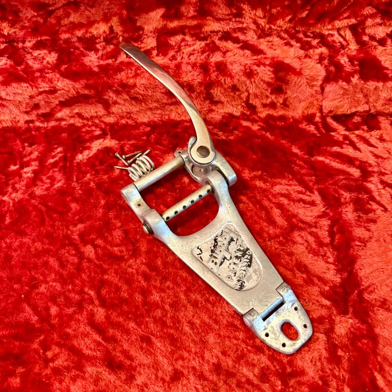 Bigsby B7 Vibrato tailpiece