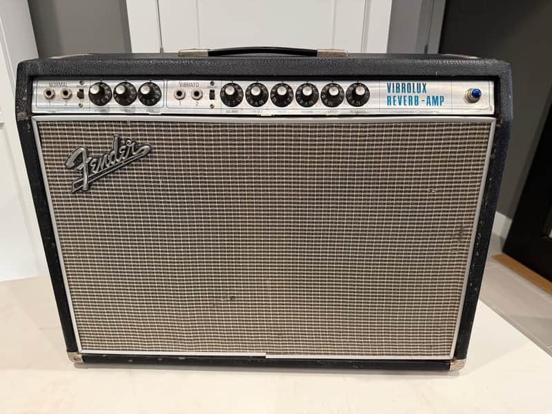 Fender Vibrolux Reverb Amp - 1968 - Drip Edge / Black Line image 1