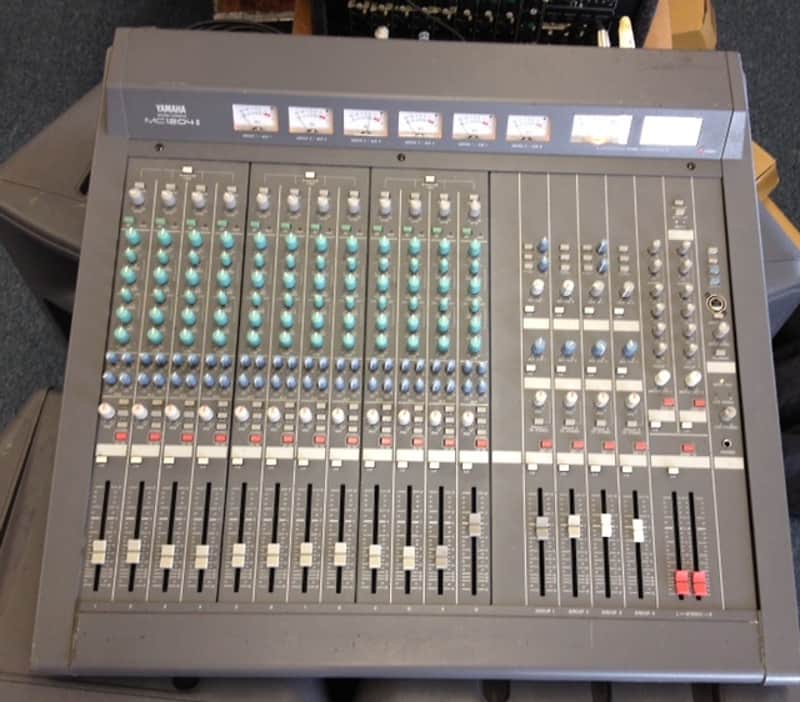 Yamaha MC1204 II Mixer with Analog Meters - Vintage w/Hard case