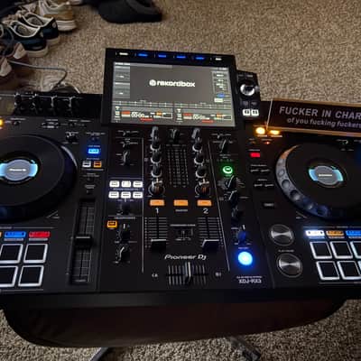Pioneer DJM-800 & 2 CDJ-1000 MK3 DJM 2008)(CDJs 2007 Black/Grey