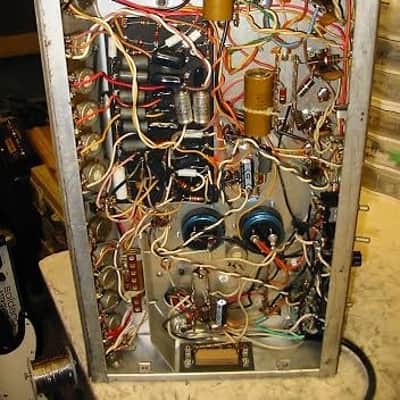 Fender 300 PS MONSTER TUBE BASS AMP! Vintage 1976! 325 Watts! RARE! image 9