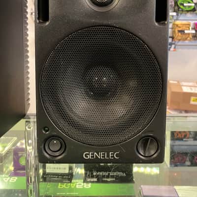Used Genelec 1029A active studio monitor (pair) image 9