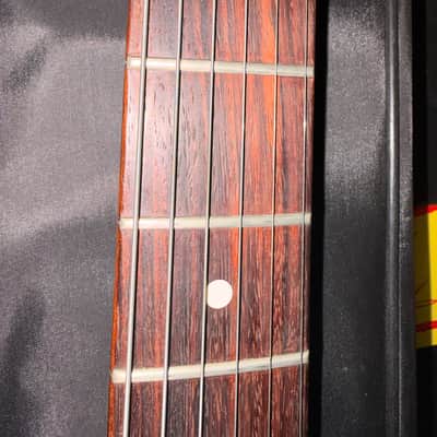 Fender Highway One Stratocaster with Rosewood Fretboard 2002 - 2005 - Sapphire Blue Transparent image 3