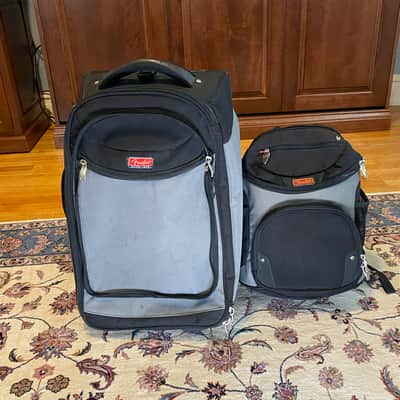 Fender - Wheeled Suitcase with Detachable Gig Bag Back Pack image 7