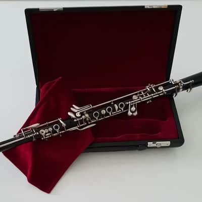 F. Buisson F Buisson Dallas London Oboe Made approx. 1950s image 3
