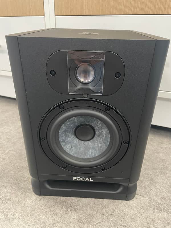 Focal Alpha 50 Evo Powered Studio Monitor (Single) 2021 - Present - Black image 1