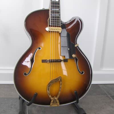Guild Artist Award American Patriarch Series Archtop Guitar 2014 Sunburst image 2