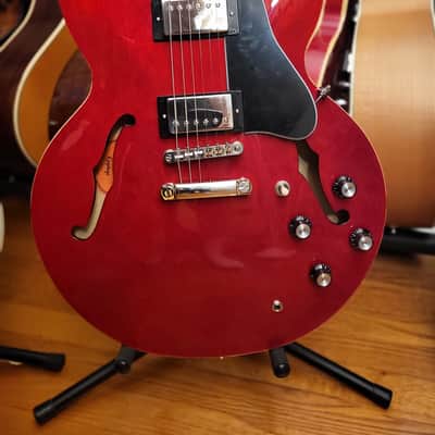 Epiphone ES-335 Semi-hollowbody Electric Guitar - Cherry image 3