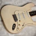 fender stratocaster cream white