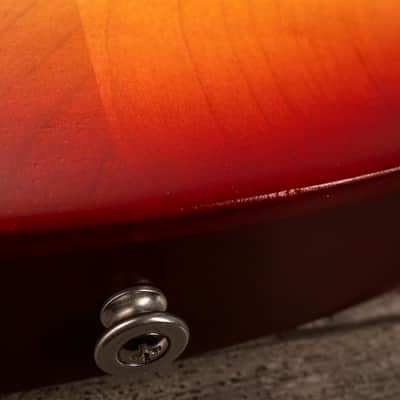 Gibson Les Paul Tribute Satin, Satin Cherry Sunburst | Demo image 19