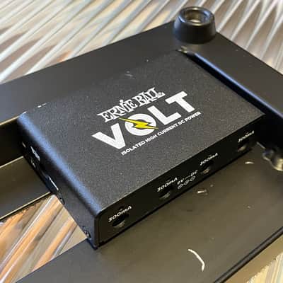 Ernie Ball Volt Power Supply 2021 - Black image 7