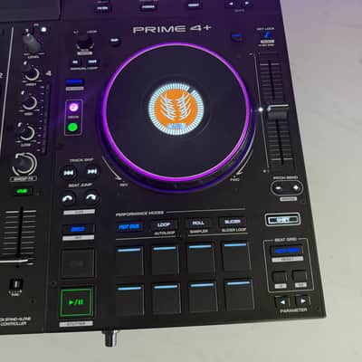 Denon Prime 4+ with accessories image 6