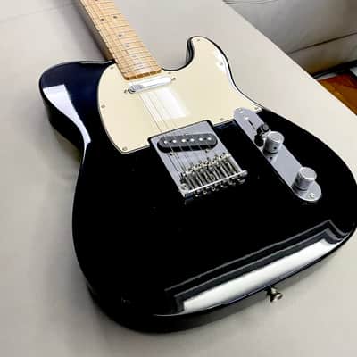 Fender American Traditional Telecaster (2001) image 2